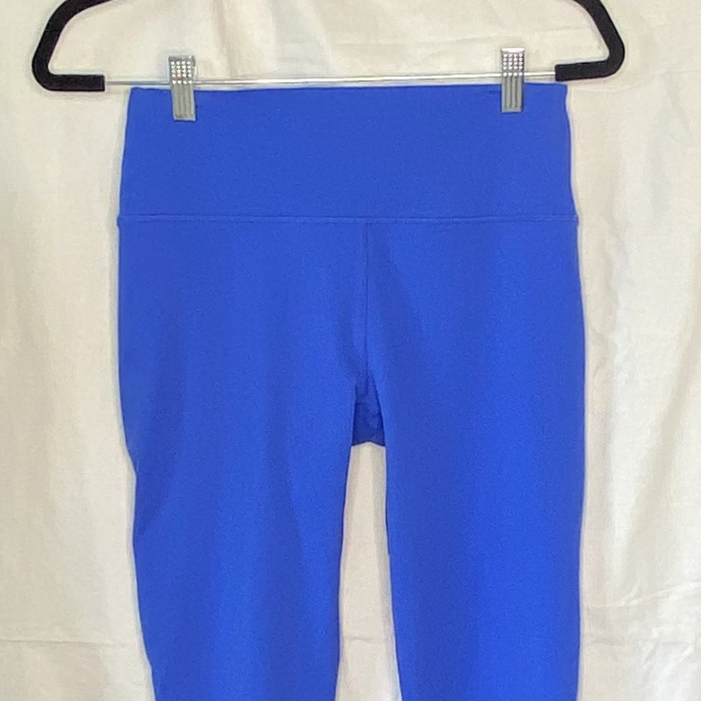 Fabletics High-Waisted PowerHold Legging